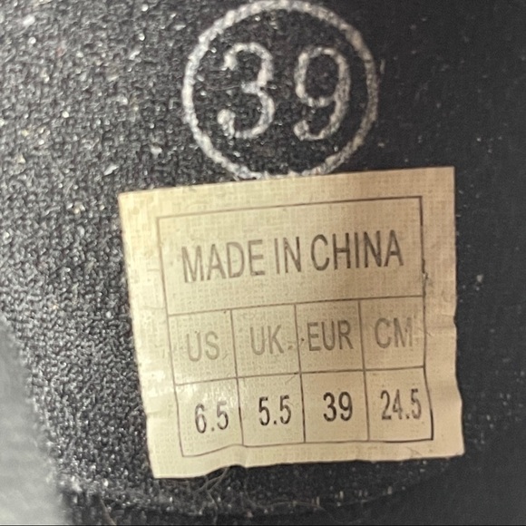 Serfas Astro Womens Cycling Shoes Black Clip On Size 6.5 - Picture 2 of 9